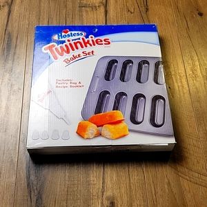 Vintage Twinkies Bake Set